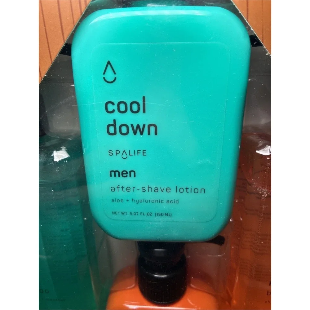 Revitalizing Men's Skincare Set: Body Wash, Shave & After-Shave Gel, Shampoo - Picture 3 of 8